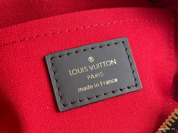 WIS VINTAGE VUITTON BAG LOUIS 1111